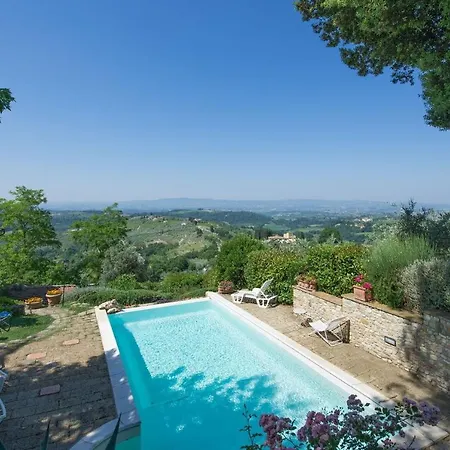Διαμέρισμα Badia A Passignano Sleeps 3 T241898 *