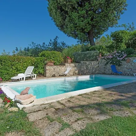 Διαμέρισμα Badia A Passignano Sleeps 3 T241898 Badia A Passigano