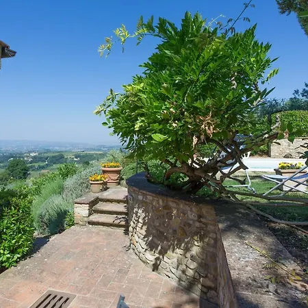 Badia A Passignano Sleeps 3 T241898